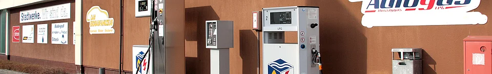 Tankstelle für Flüssiggas und Erdgas, sowie der Bezahlautomat Stadtwerke Einbeck Grimsehlstraße 17