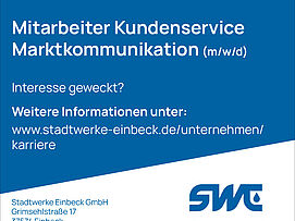 Stellenanzeige Mitarbeiter Kundenservice - Marktkommunikation (m/w/d) in Vollzeit auf blau/weißen Hintergrund mit Logo und Kontaktdaten der Stadtwerke Einbeck.